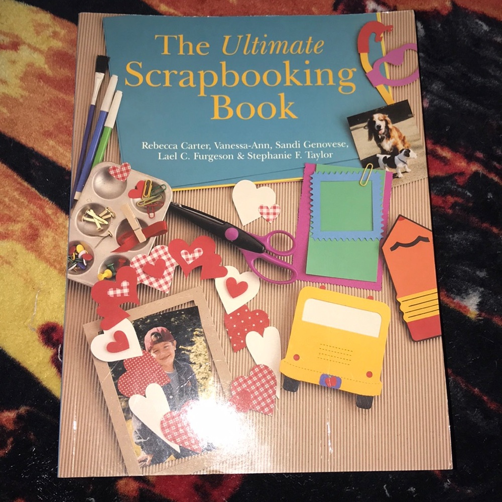 the Ultimate scrapbooking book 💕 vintage - Picture 1 of 4